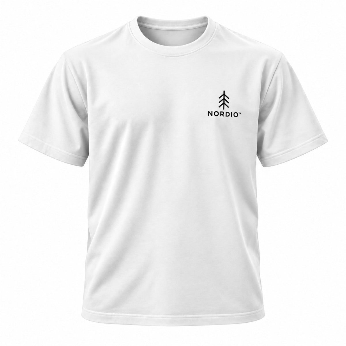 NORDIO Off White T-shirt – elöl, mini fenyő logóval