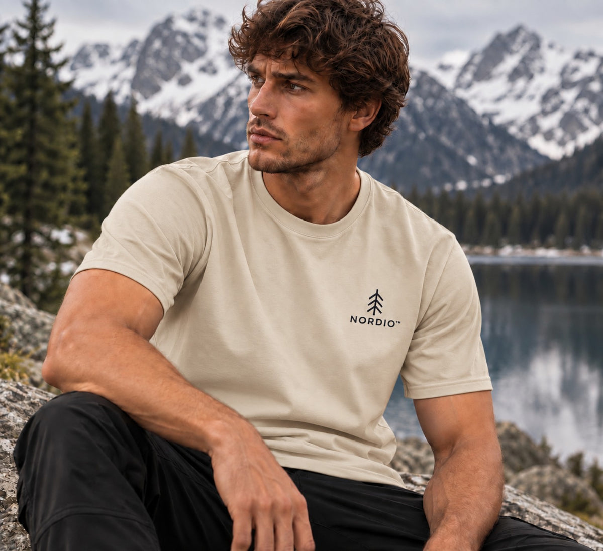 NORDIO Sand T-shirt – lifestyle fotó